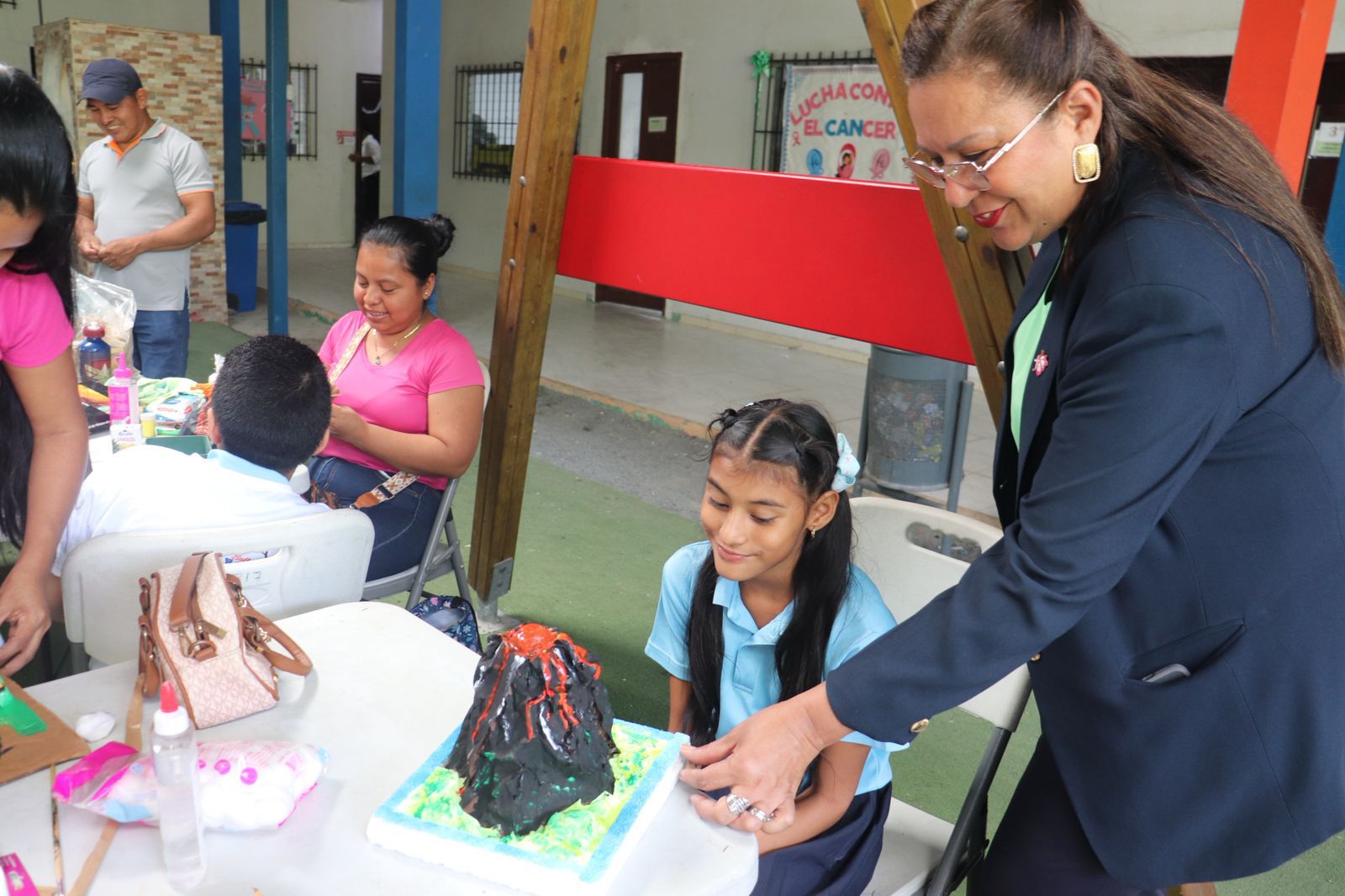 IPHE presenta ruta hacia una educación inclusiva y sostenible.
