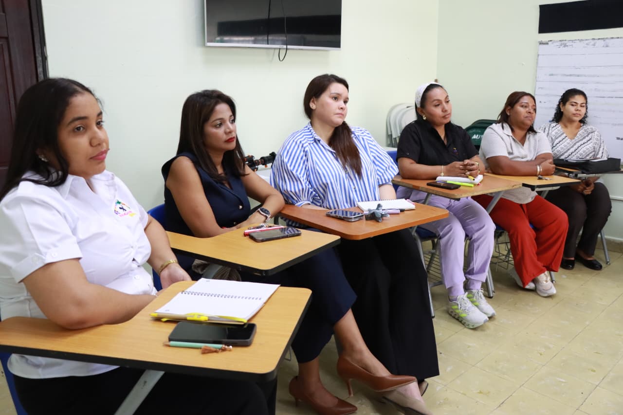 Docentes de educación especial inician jornada estratégica para garantizar educación inclusiva y pertinente en 2026