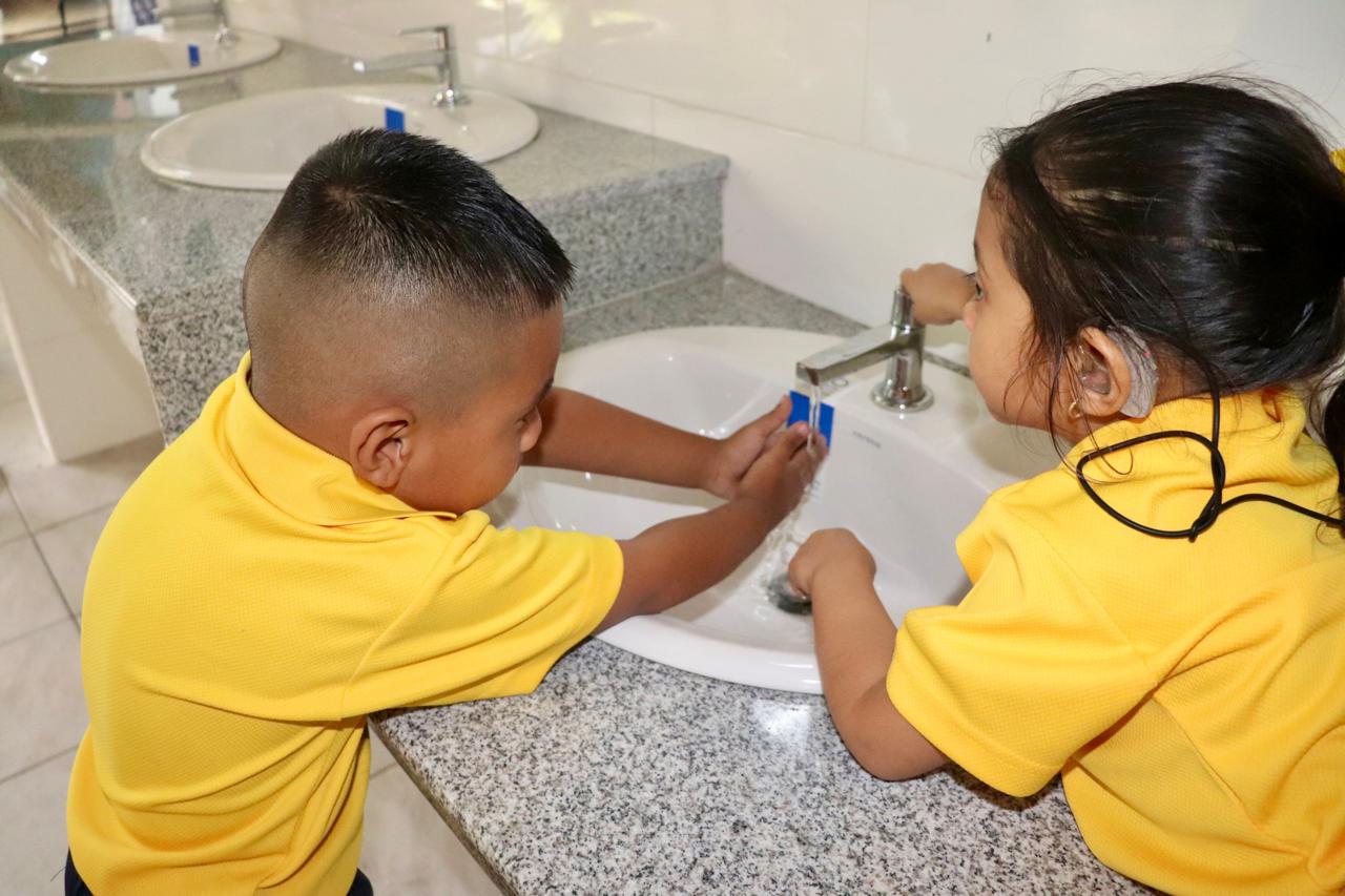 IPHE Inaugura cocina remodelada y nuevo comedor escolar en Penonomé
