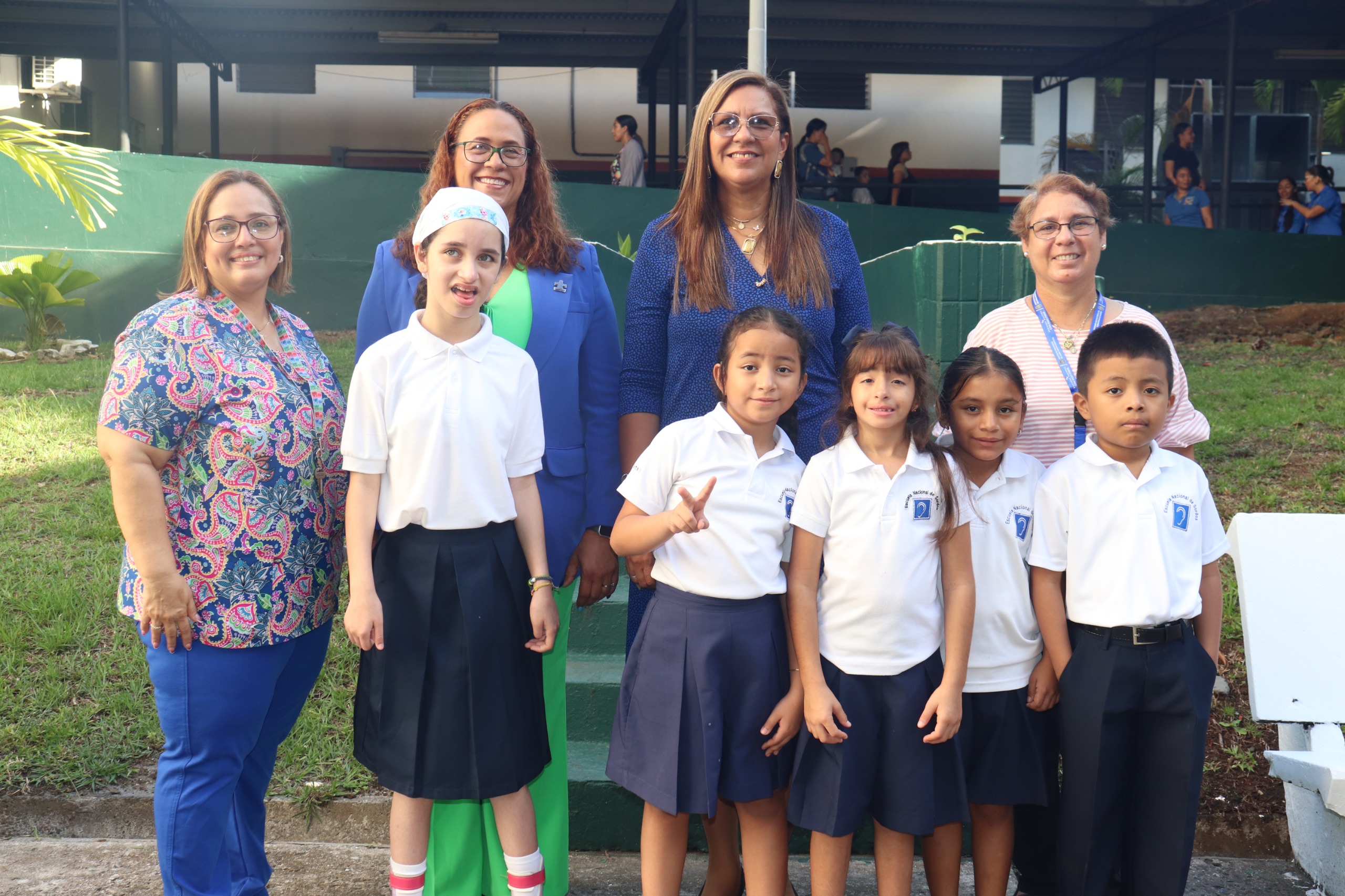 IPHE inicia el Mes de Concienciación sobre el Autismo con acto cívico en Betania