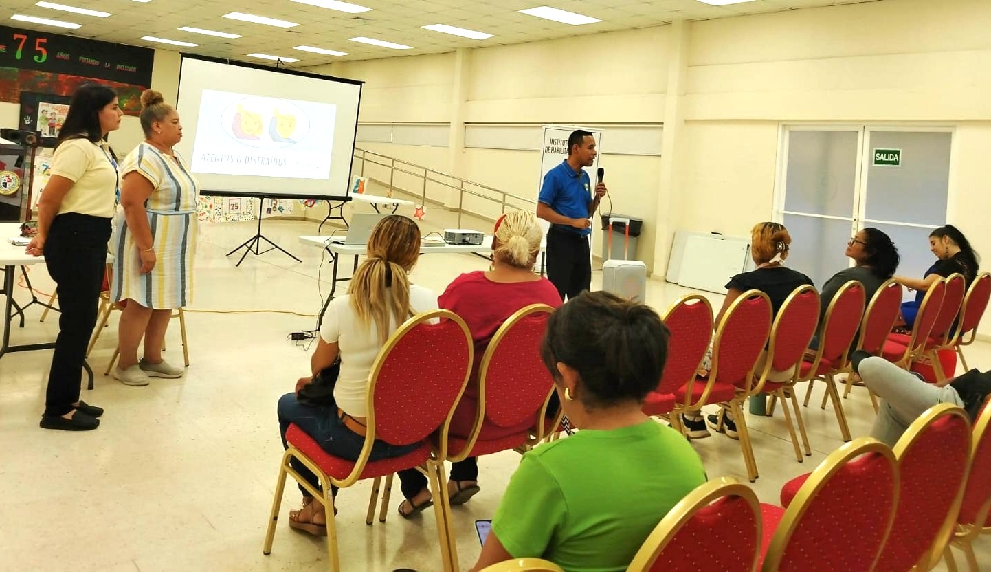 EVE desarrolla docencia para fortalecer el rol de las familias en el aprendizaje estudiantil en el hogar