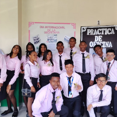f6fc3d4f-6f92-4c5f-abf5-cd1c4fd174b6-1778012930.jpg