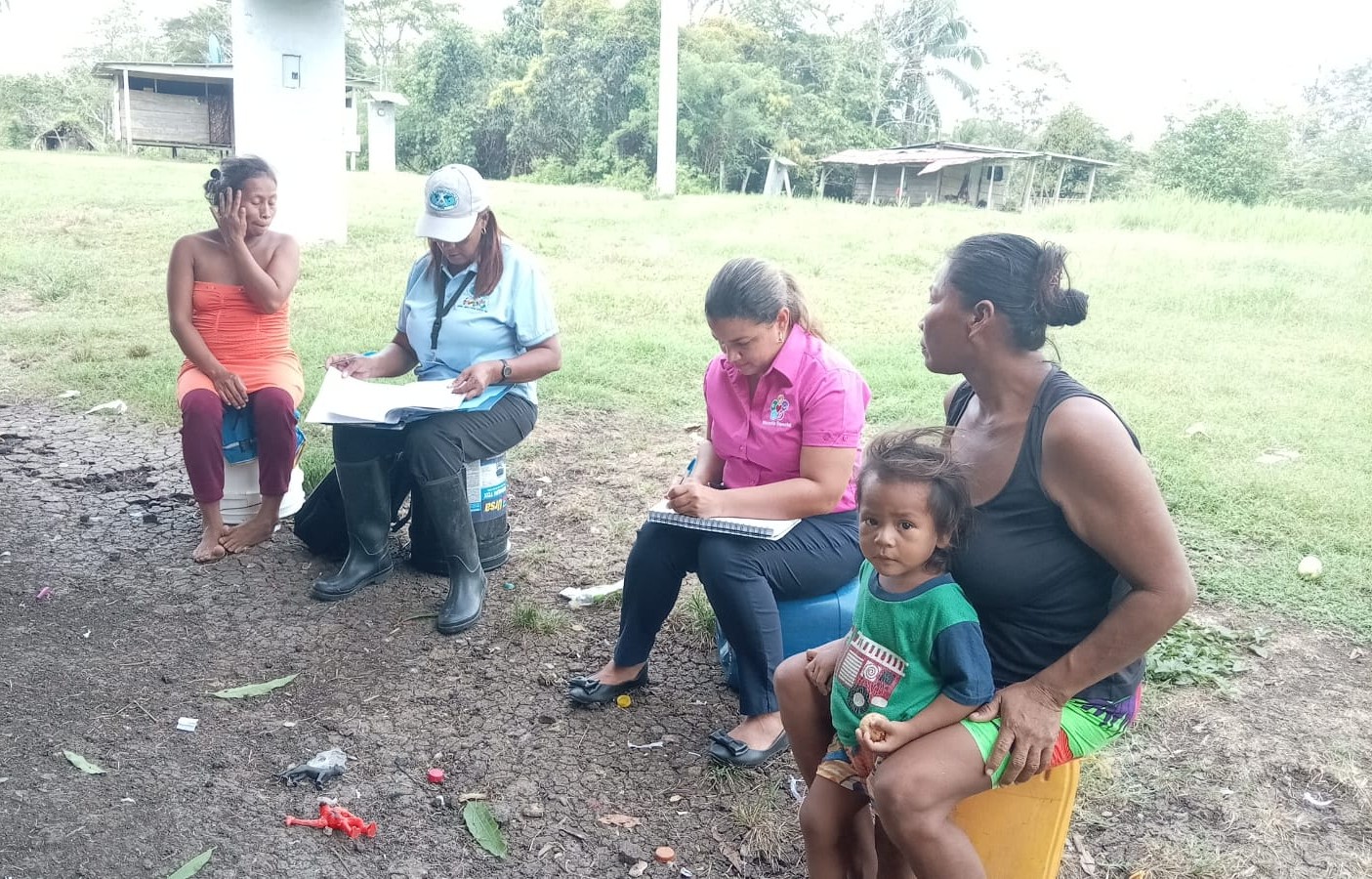 Equipo del IPHE brinda seguimiento a estudiante en comunidad de Darién
